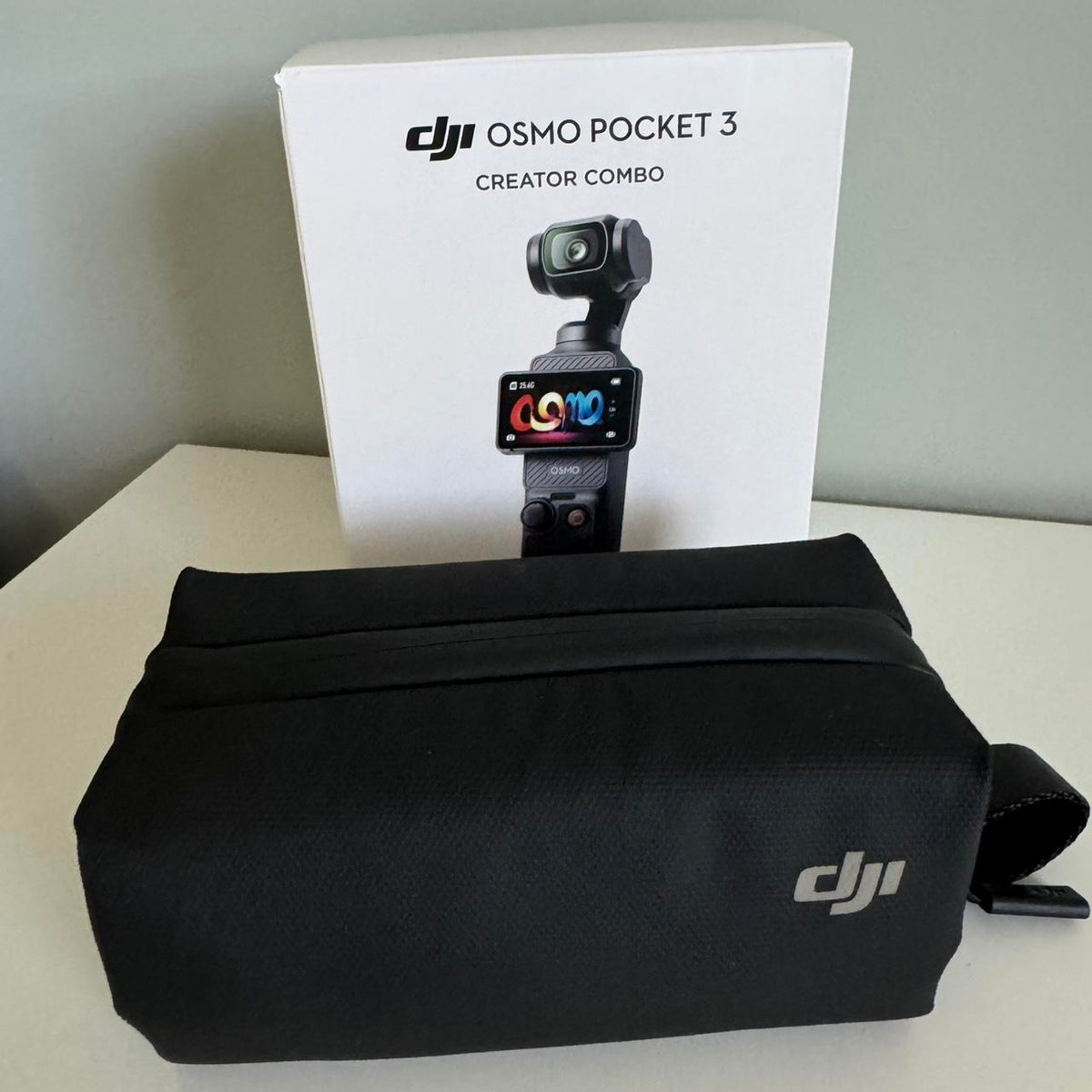 DJI Osmo pocket 3 creator combo bundle