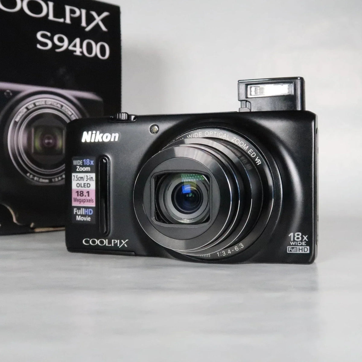 NIKON Coolpix S9400 Digital Camera Black 18.1 MP 18x, Case, SD Card, Boxed