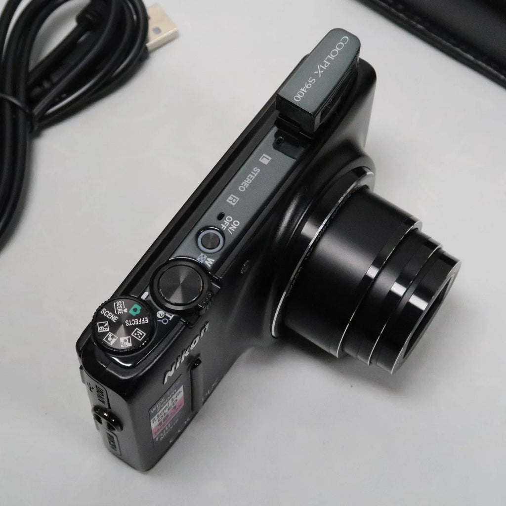 NIKON Coolpix S9400 Digital Camera Black 18.1 MP 18x, Case, SD Card, Boxed